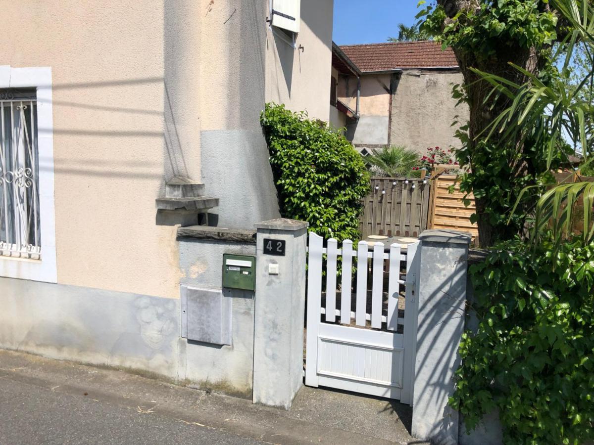 Petite Maison Avec Terrasse Jurançon 외부 사진